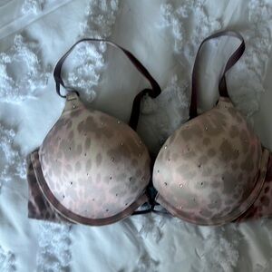 Victoria’s Secret Push Up Bra